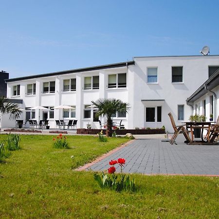 Appartementanlage-Ferienwohnungen Weisse Moewe Sassnitz Exteriör bild