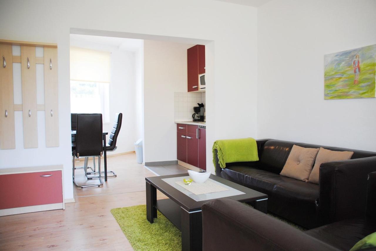 Appartementanlage-Ferienwohnungen Weisse Moewe Sassnitz Exteriör bild