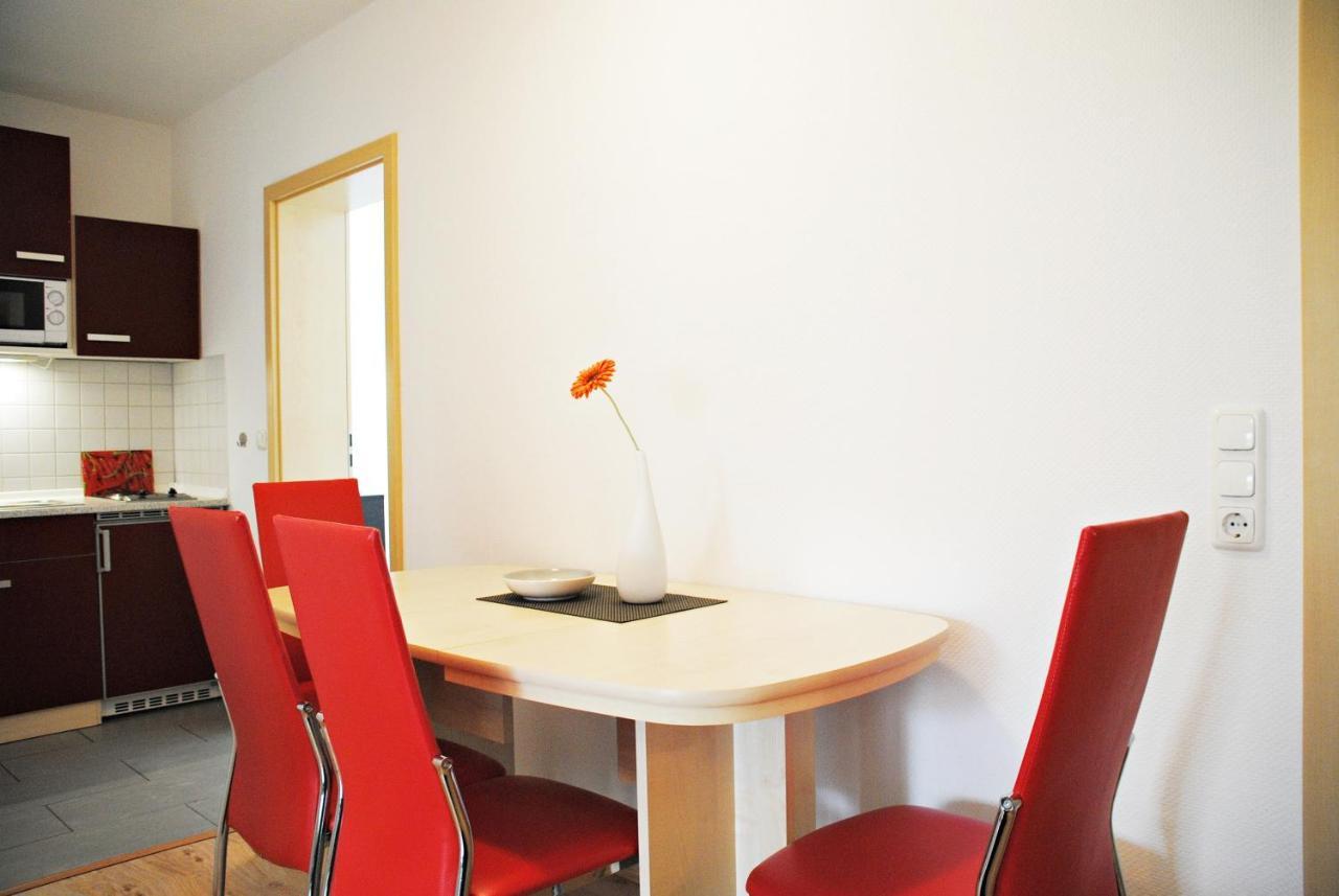 Appartementanlage-Ferienwohnungen Weisse Moewe Sassnitz Exteriör bild