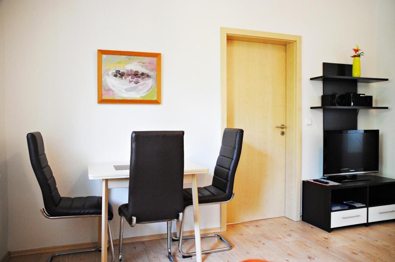 Appartementanlage-Ferienwohnungen Weisse Moewe Sassnitz Exteriör bild