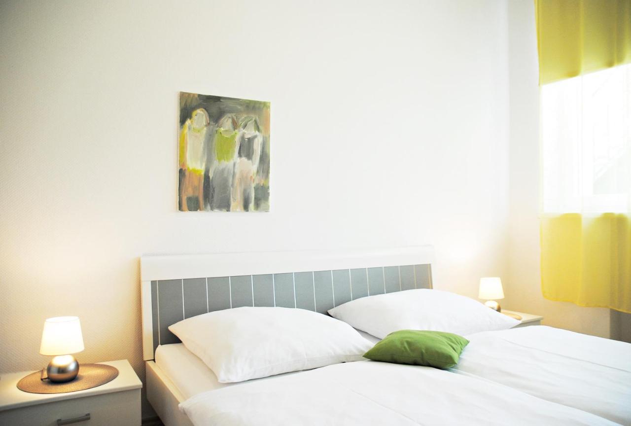 Appartementanlage-Ferienwohnungen Weisse Moewe Sassnitz Exteriör bild