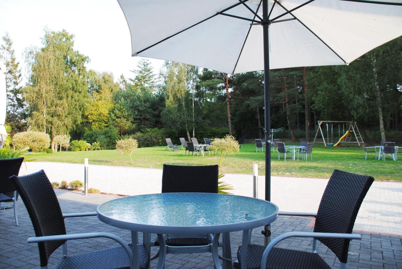Appartementanlage-Ferienwohnungen Weisse Moewe Sassnitz Exteriör bild