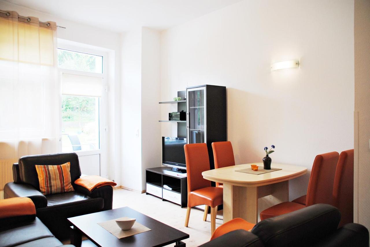 Appartementanlage-Ferienwohnungen Weisse Moewe Sassnitz Exteriör bild